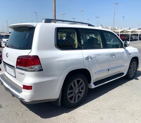 Lexus LX570 2015, photo 4 of 4