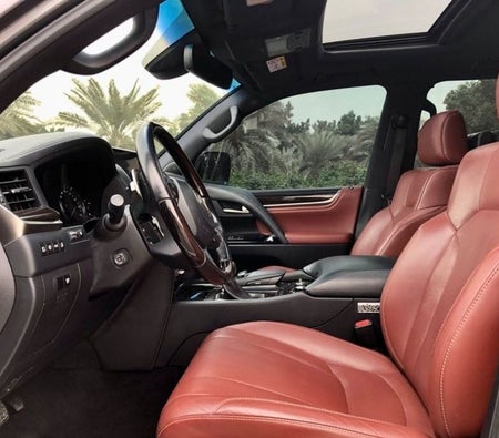 Lexus LX570 2017, photo 4 of 4