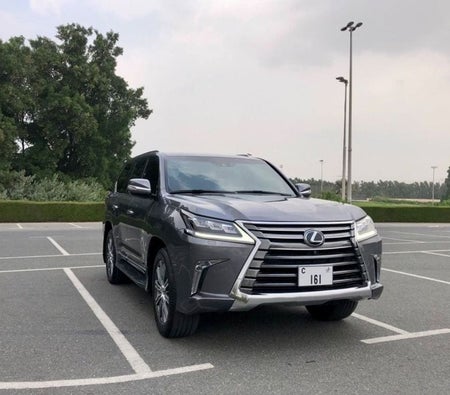 Lexus LX570 2017, photo 3 of 4