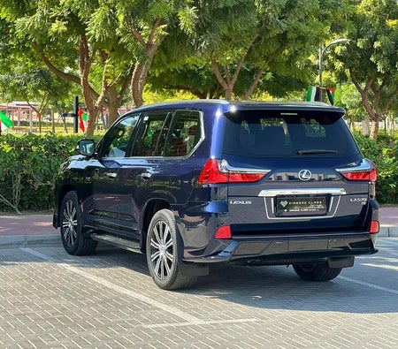 Blu Lexus LX570 Signature 2018