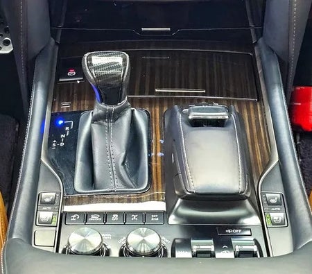 Lexus LX570 Signature Black Edition 2021, photo 4 of 4