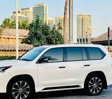 Lexus LX570 2021