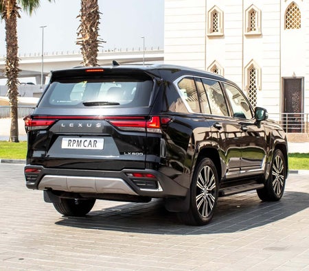 Black Lexus LX600 Signature 2024