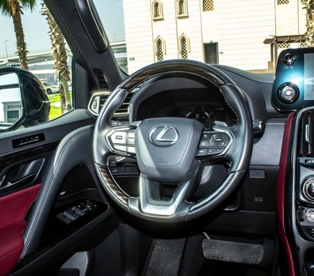 Black Lexus LX600 Signature 2024