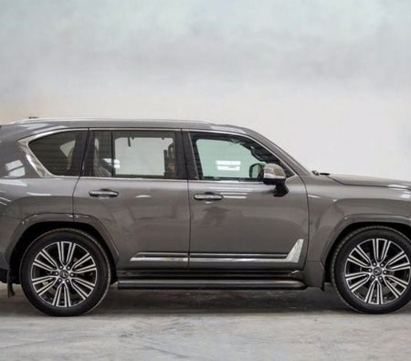 Lexus LX 700h 2025, photo 3 of 4
