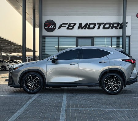 Lexus NX 350h Premier 2022, photo 3 of 4