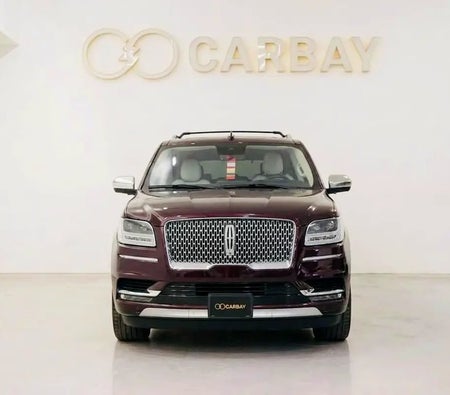 Burgundy Lincoln Navigator Presidential 2019