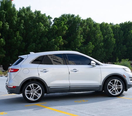Lincoln MKC Reserve 2015, photo 3 of 4