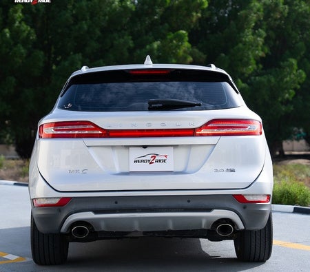 Lincoln MKC Reserve 2015, photo 2 of 4