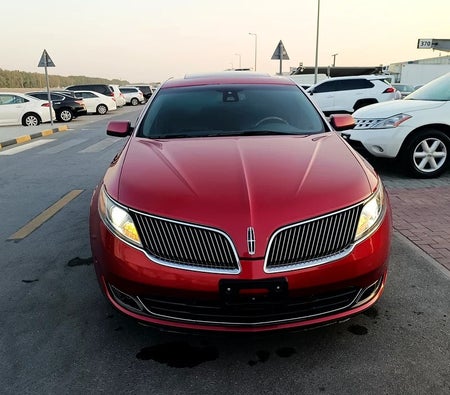 Lincoln MKS  2014, photo 2 of 4