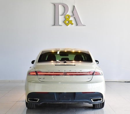 Lincoln MKZ 2014, photo 2 of 4