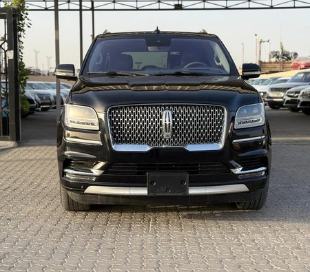 Lincoln Navigator L 2019, photo 2 of 4