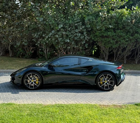 Lotus Emira 2025