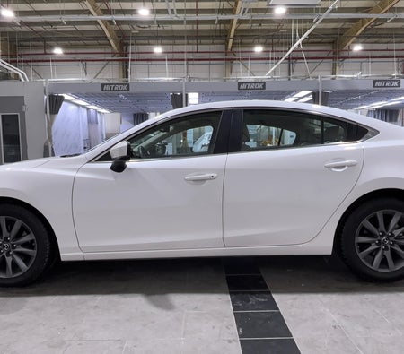 Blanc Mazda 6 S 2023