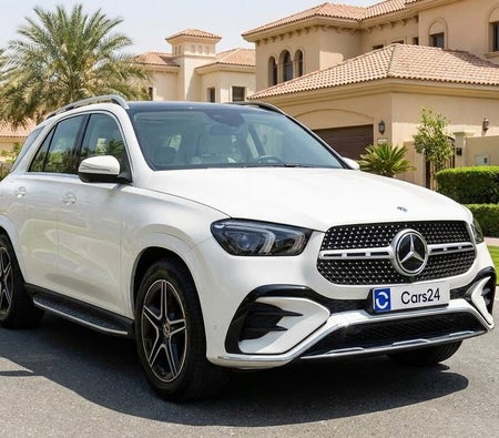 White Mercedes Benz GLE 450 4Matic 2024 White Mercedes Benz GLE 450 4Matic 2024