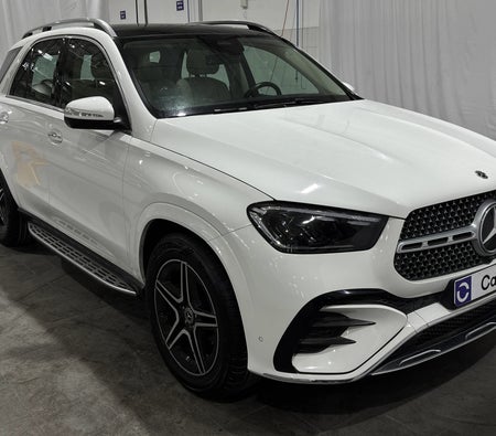 White Mercedes Benz GLE 450 4Matic 2024 White Mercedes Benz GLE 450 4Matic 2024