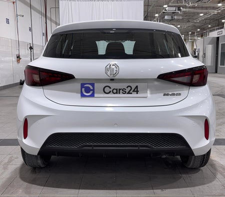 White MG 3 STD 2025