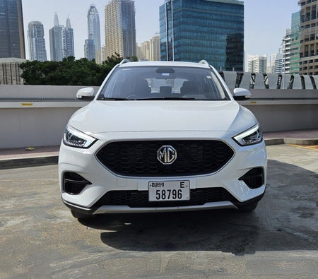White MG ZS 2025