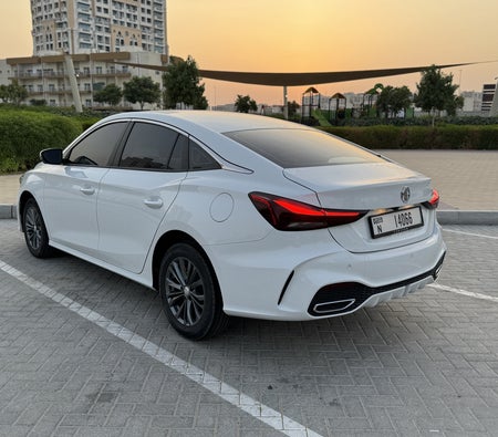 MG 5 Plus 2025