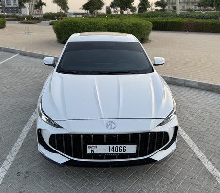 MG 5 Plus 2025