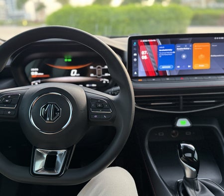MG 5 Plus 2025