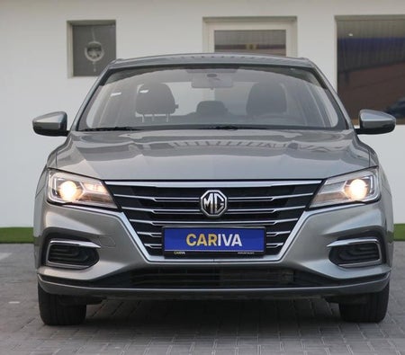 Silver MG 5 2023
