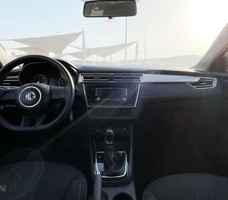 Blanc MG 5 2023