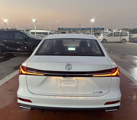 White MG 5 Luxury 2024