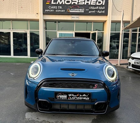 Mini Cooper S 2022, photo 3 of 4