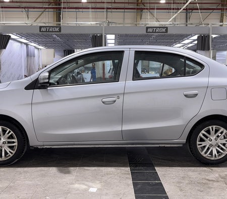 Silver Mitsubishi Attrage GLX HIGHLINE 2023 Silver Mitsubishi Attrage GLX HIGHLINE 2023