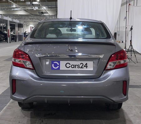 Gray Mitsubishi Attrage GLX HIGHLINE 2023