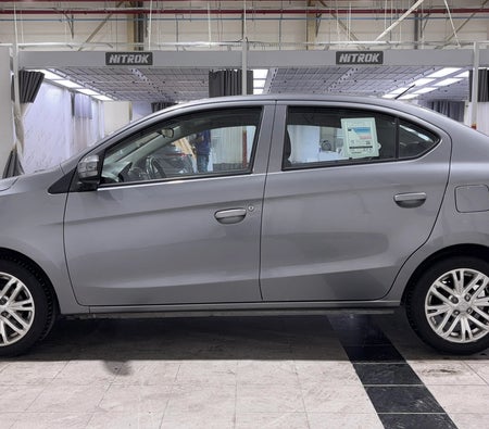 Gris Mitsubishi Attrage GLX HIGHLINE 2023