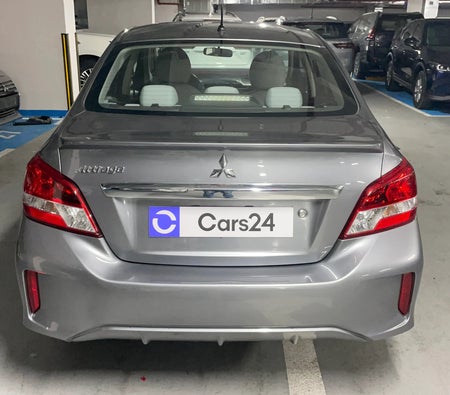 Gray Mitsubishi Attrage GLX HIGHLINE 2023