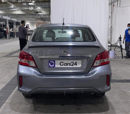 Gray Mitsubishi Attrage GLX HIGHLINE 2023