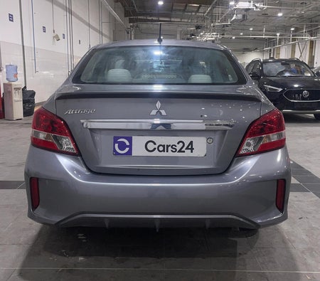Gray Mitsubishi Attrage GLX HIGHLINE 2023 Gray Mitsubishi Attrage GLX HIGHLINE 2023