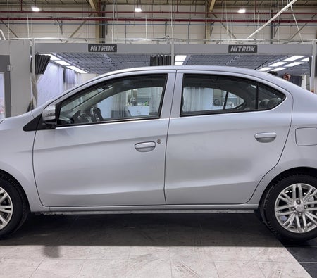 Silver Mitsubishi Attrage GLX HIGHLINE 2023 Silver Mitsubishi Attrage GLX HIGHLINE 2023