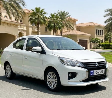White Mitsubishi Attrage GLX HIGHLINE 2022 White Mitsubishi Attrage GLX HIGHLINE 2022