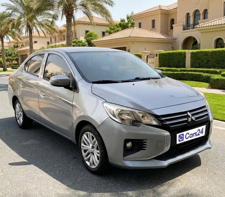 Gris Mitsubishi Attrage GLX HIGHLINE 2022 Gris Mitsubishi Attrage GLX HIGHLINE 2022