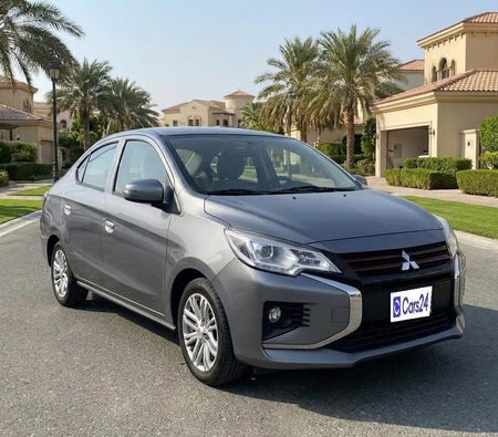 gris Mitsubishi Attrage GLX PREMIUM 2023 gris Mitsubishi Attrage GLX PREMIUM 2023