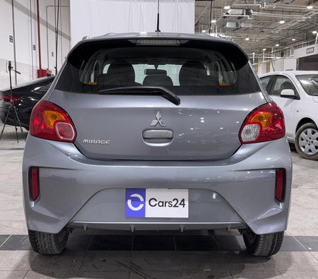 Grau Mitsubishi Mirage GLX HIGHLINE 2023