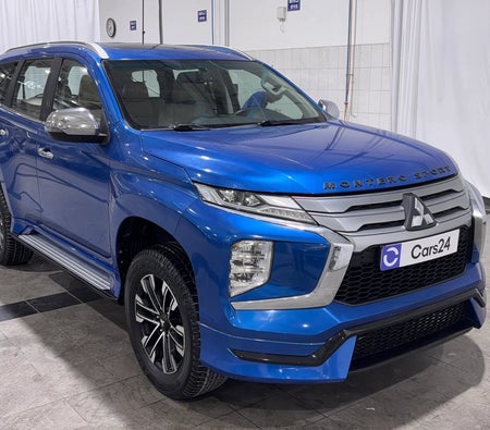 Blue Mitsubishi Montero Sport GLS MID 2023 Blue Mitsubishi Montero Sport GLS MID 2023