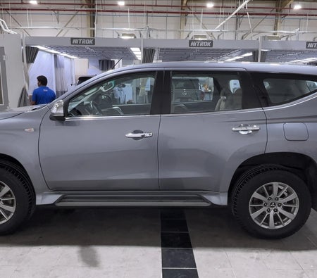 Gris Mitsubishi Montero Sport GLS MID 2019 Gris Mitsubishi Montero Sport GLS MID 2019