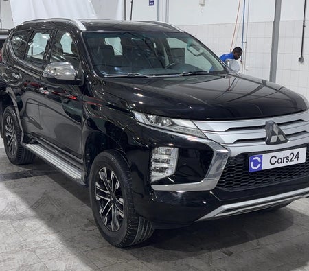 أسود ميتسوبيشي Montero Sport GLS PREMIUM 2023 أسود ميتسوبيشي Montero Sport GLS PREMIUM 2023