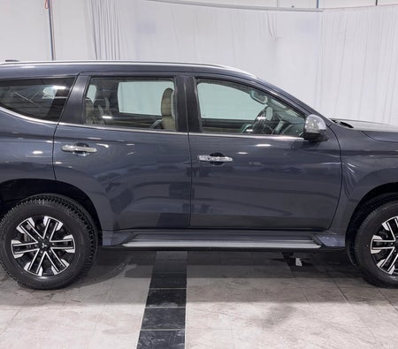 Gray Mitsubishi Montero Sport GLS PREMIUM 2023