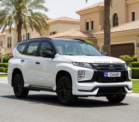 White Mitsubishi Montero Sport Prime Edition 2023 White Mitsubishi Montero Sport Prime Edition 2023