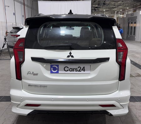 Blanco Mitsubishi Montero Sport Prime Edition 2023