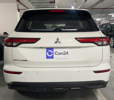 Beyaz Mitsubishi Outlander GLX MID LINE 2023
