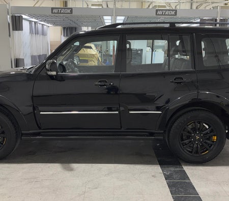 Black Mitsubishi Pajero GLS HIGHLINE SIGNATURE EDITION 2020 Black Mitsubishi Pajero GLS HIGHLINE SIGNATURE EDITION 2020