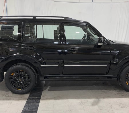 Black Mitsubishi Pajero GLS HIGHLINE SIGNATURE EDITION 2020 Black Mitsubishi Pajero GLS HIGHLINE SIGNATURE EDITION 2020