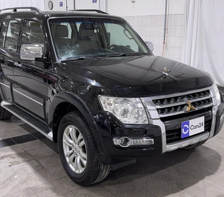 Black Mitsubishi Pajero GLS HIGHLINE 2020 Black Mitsubishi Pajero GLS HIGHLINE 2020